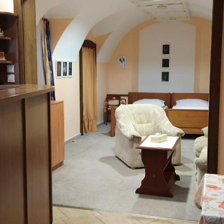 Apartman Sobeslav Экстерьер фото